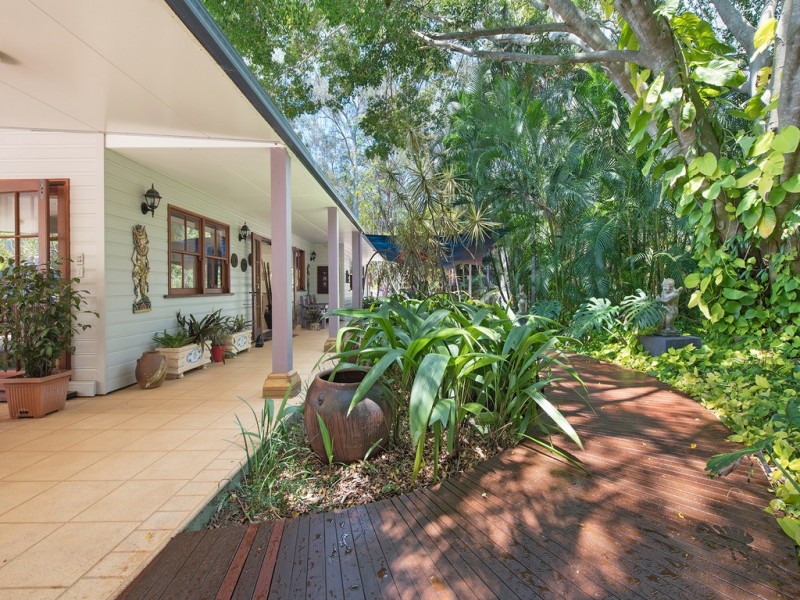 17 Plumbs Road, Tanah Merah QLD 4128