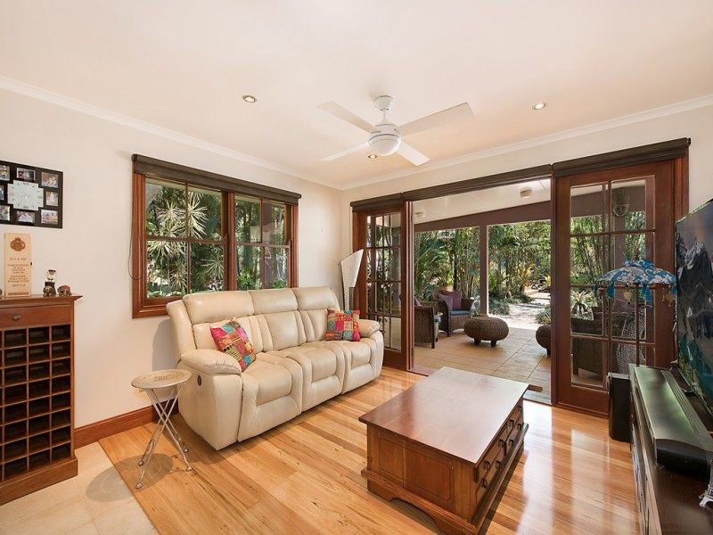 17 Plumbs Road, Tanah Merah QLD 4128