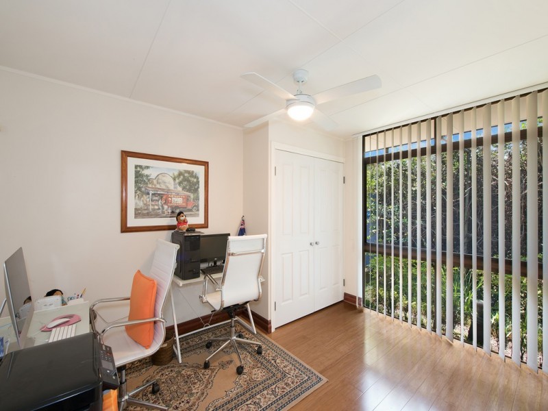 17 Plumbs Road, Tanah Merah QLD 4128