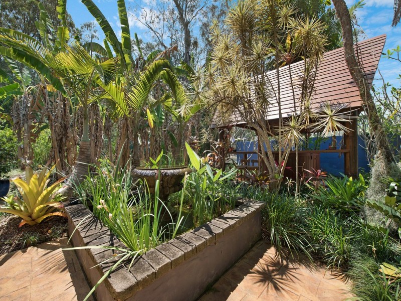 17 Plumbs Road, Tanah Merah QLD 4128