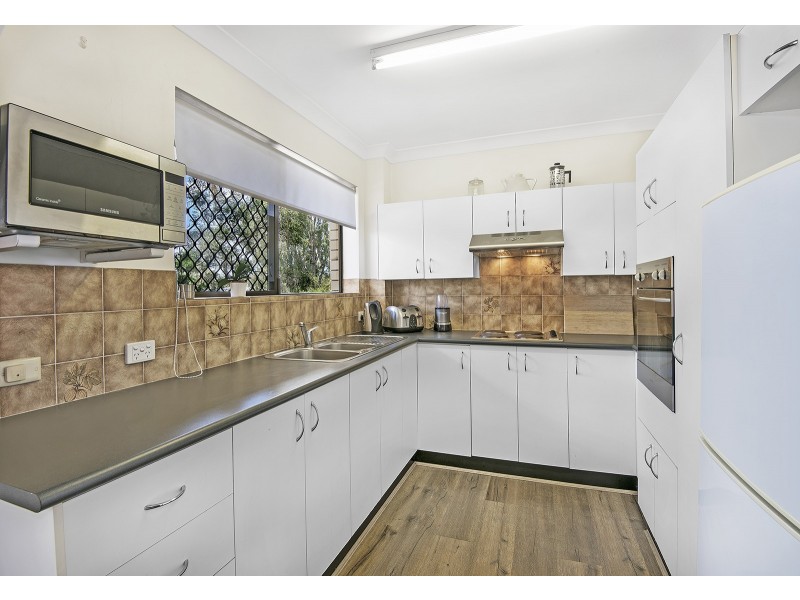 2/30 McLennan Street, Albion QLD 4010