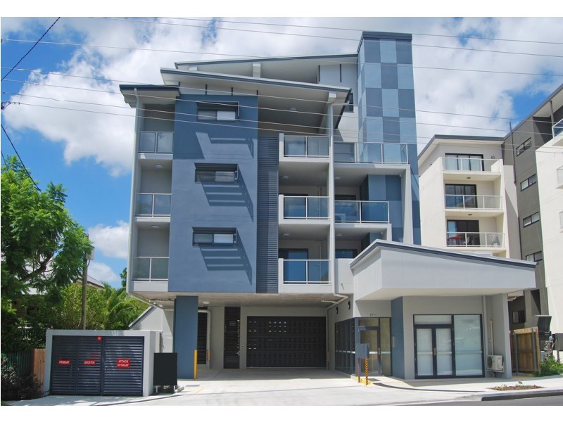 Multiple/17 Norman Street, Wooloowin QLD 4030