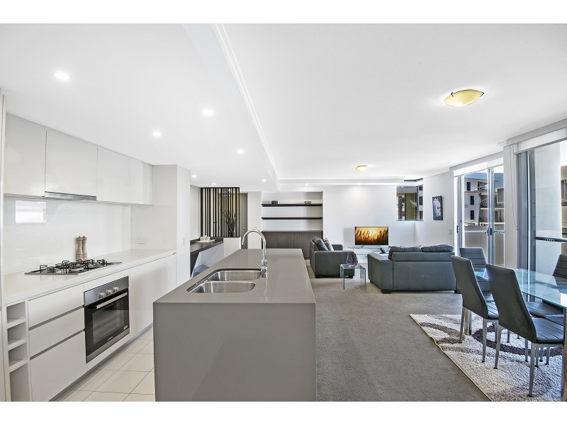 4/39 Depper Street, St Lucia QLD 4067