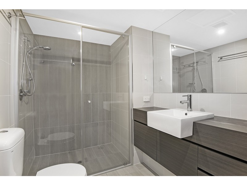 4/39 Depper Street, St Lucia QLD 4067