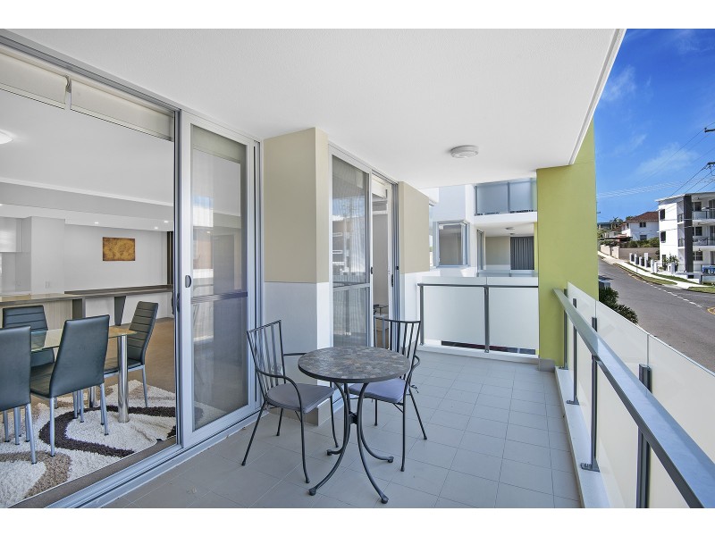 4/39 Depper Street, St Lucia QLD 4067
