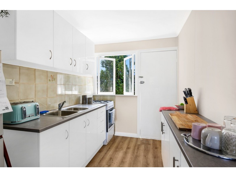 136 Albion Road, Windsor QLD 4030