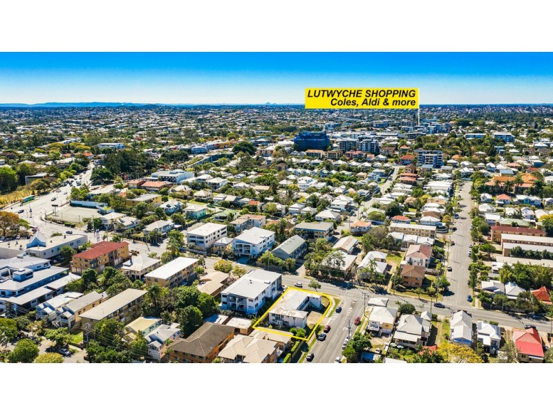 136 Albion Road, Windsor QLD 4030