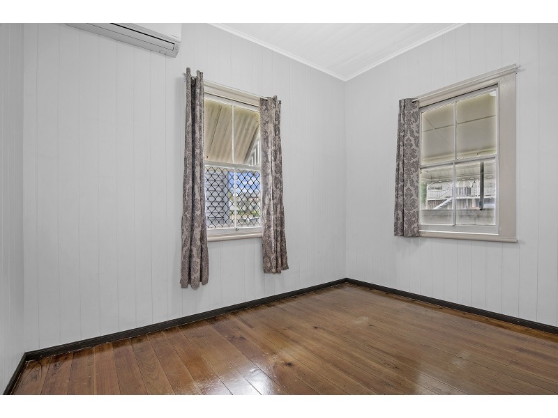 28 Stoneleigh Street, Albion QLD 4010