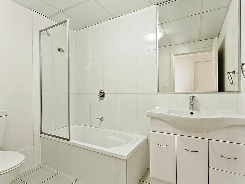 97/51 Playfield Street, Chermside QLD 4032