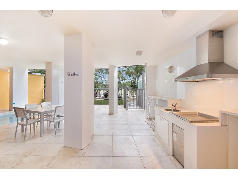 97/51 Playfield Street, Chermside QLD 4032