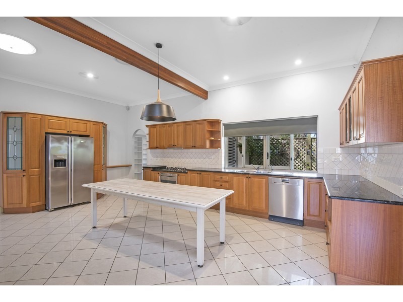 8 Florence Street, Nundah QLD 4012