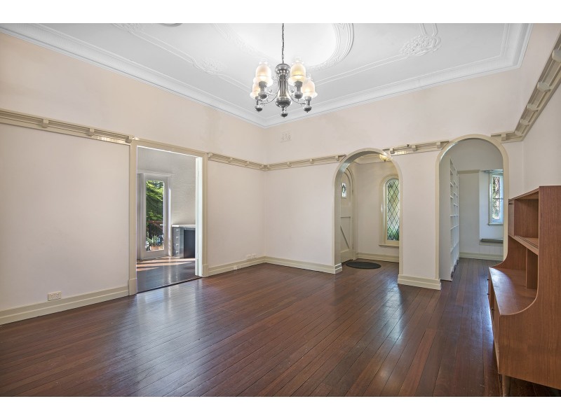 8 Florence Street, Nundah QLD 4012