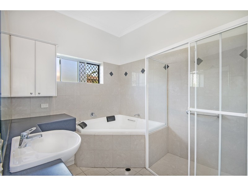 8 Florence Street, Nundah QLD 4012