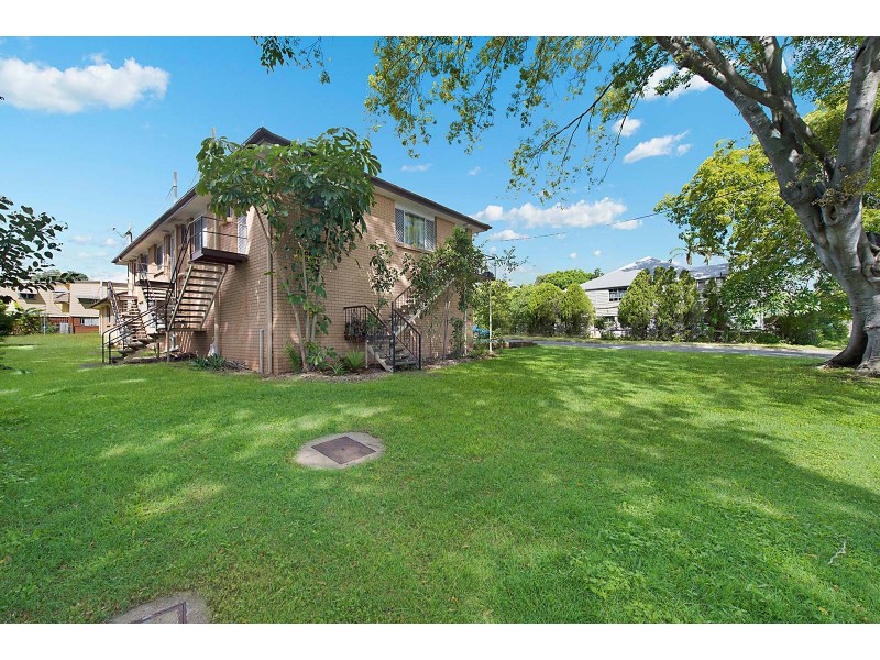 6 Blackburn Lane, Moorooka QLD 4105