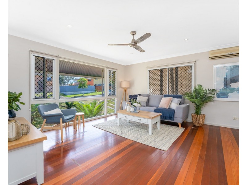 14 Chaplin Street, Stafford Heights QLD 4053