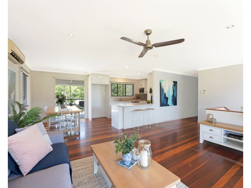 14 Chaplin Street, Stafford Heights QLD 4053