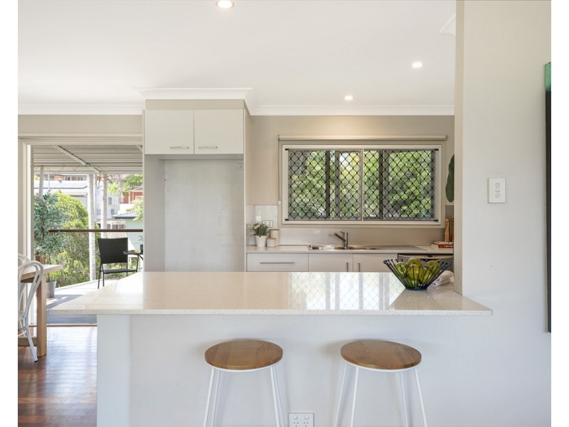 14 Chaplin Street, Stafford Heights QLD 4053