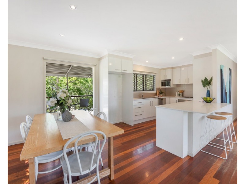 14 Chaplin Street, Stafford Heights QLD 4053