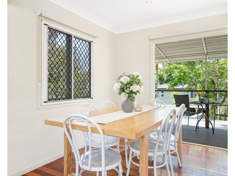 14 Chaplin Street, Stafford Heights QLD 4053