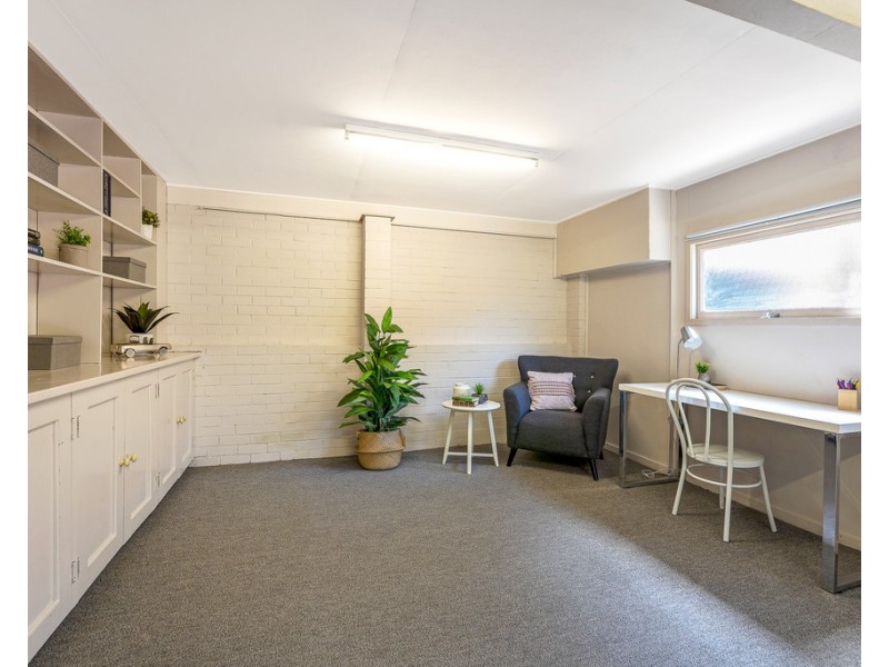 14 Chaplin Street, Stafford Heights QLD 4053