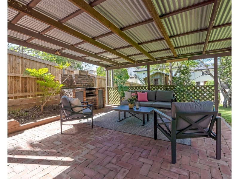 14 Chaplin Street, Stafford Heights QLD 4053