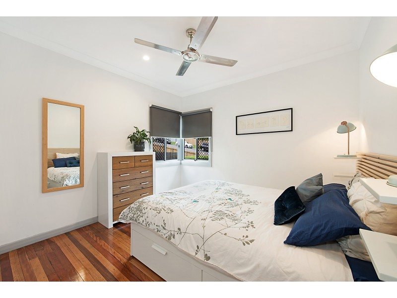 111 Clifford Street, Stafford Heights QLD 4053