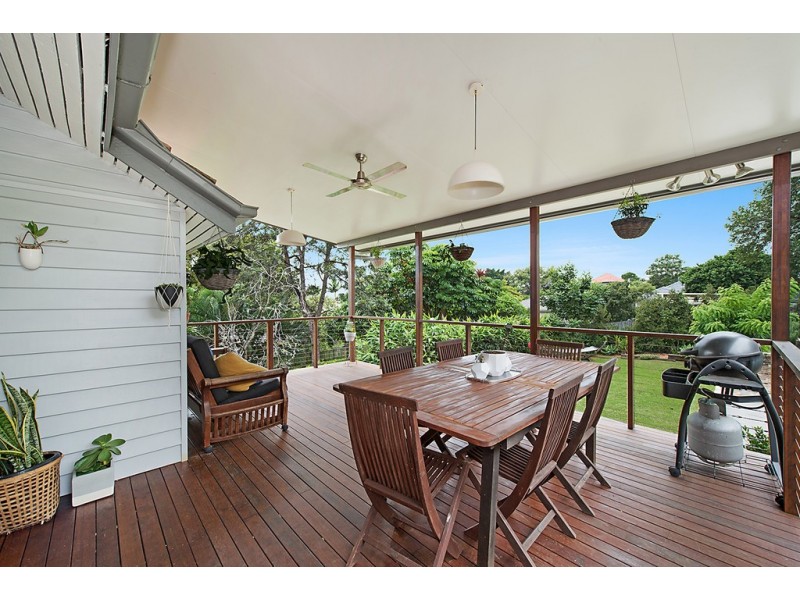 111 Clifford Street, Stafford Heights QLD 4053