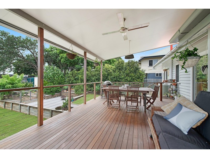 111 Clifford Street, Stafford Heights QLD 4053