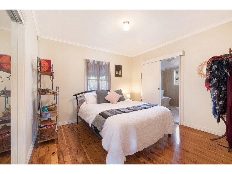 69 Ninth Avenue, Kedron QLD 4031