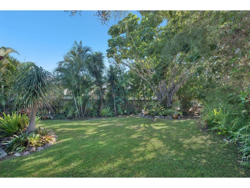 69 Ninth Avenue, Kedron QLD 4031