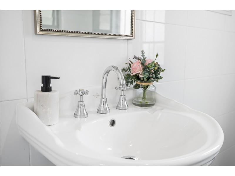 29 Blake Street, Wooloowin QLD 4030