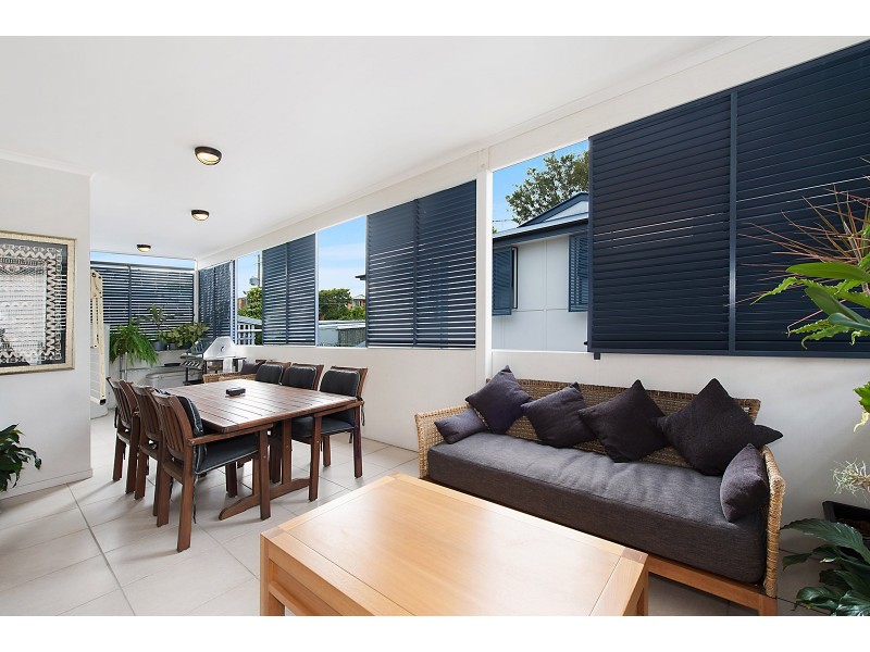 2/51 Brookfield Road, Kedron QLD 4031