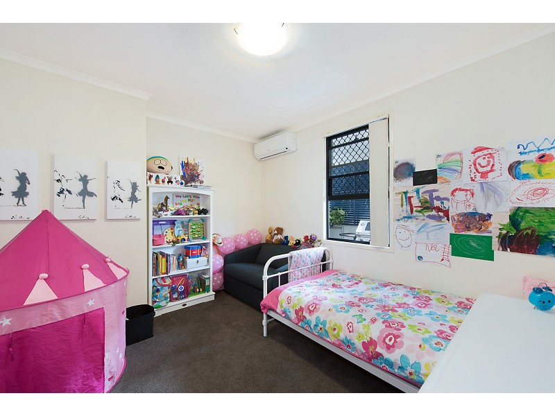 2/51 Brookfield Road, Kedron QLD 4031