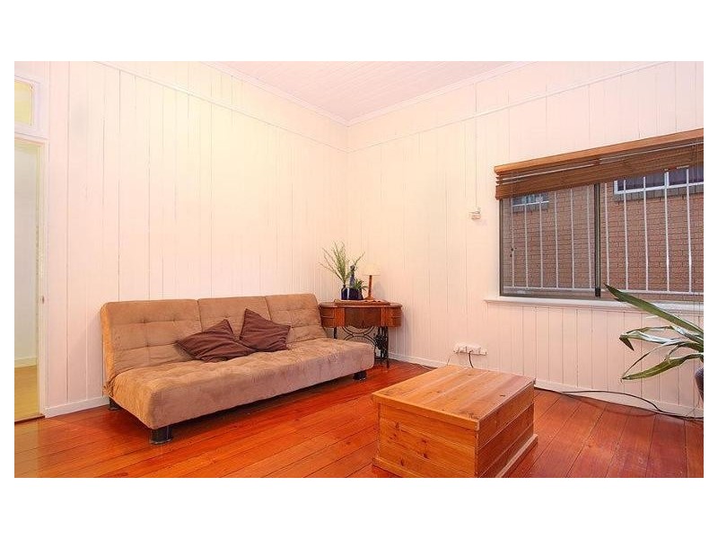 63 Somerset Road, Kedron QLD 4031