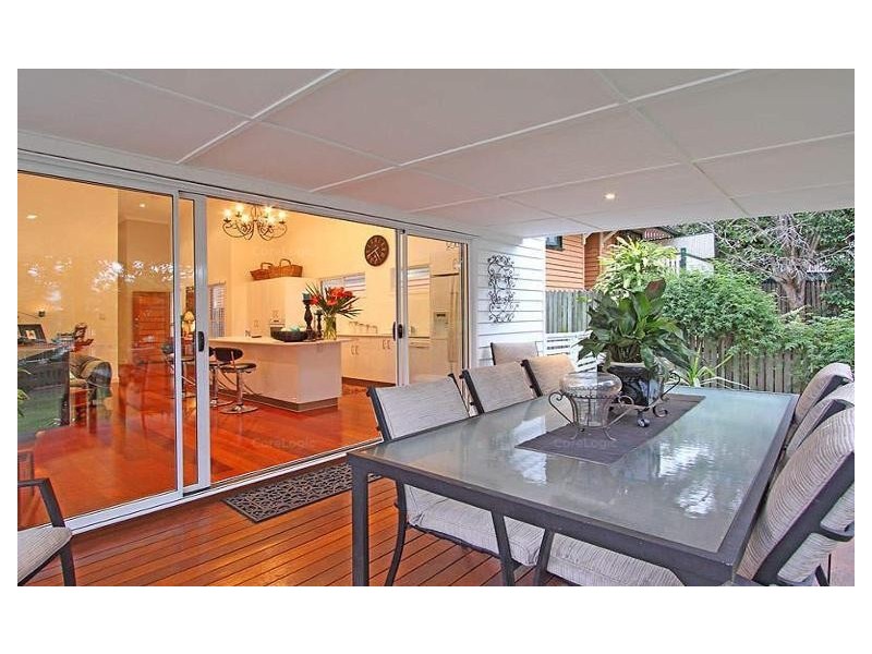 63 Somerset Road, Kedron QLD 4031