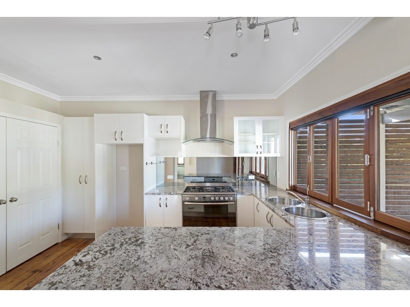 38 Edinburgh Castle Road, Kedron QLD 4031