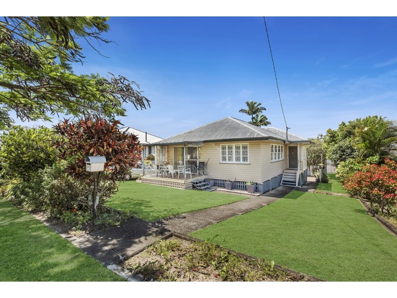 14 Marambir Street, Stafford QLD 4053