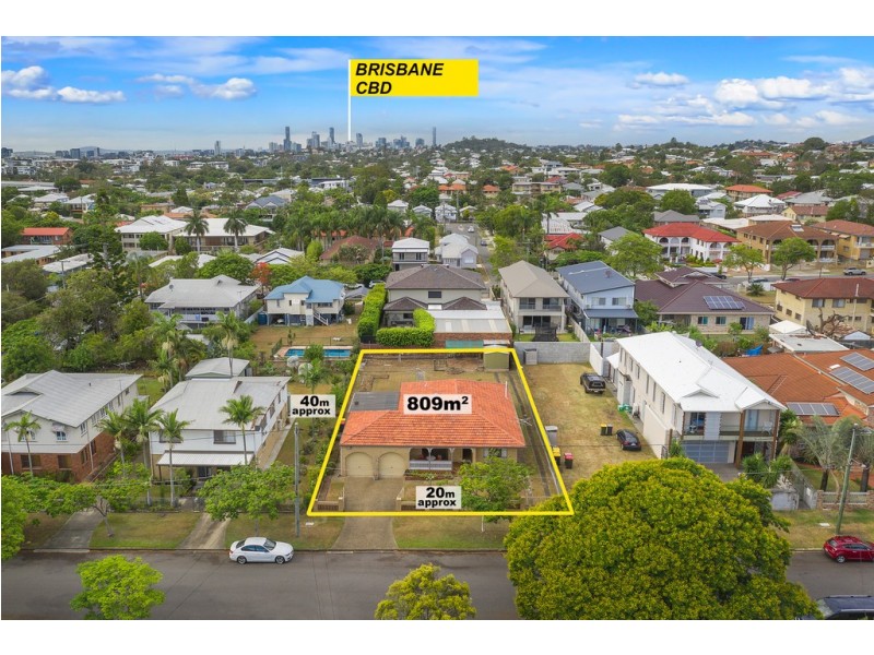 10 Armentieres Street, Kedron QLD 4031