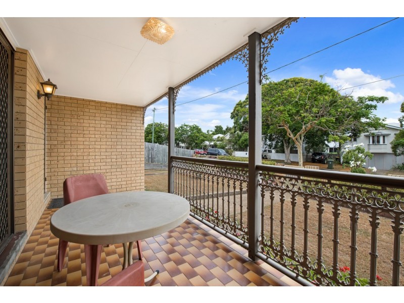 10 Armentieres Street, Kedron QLD 4031