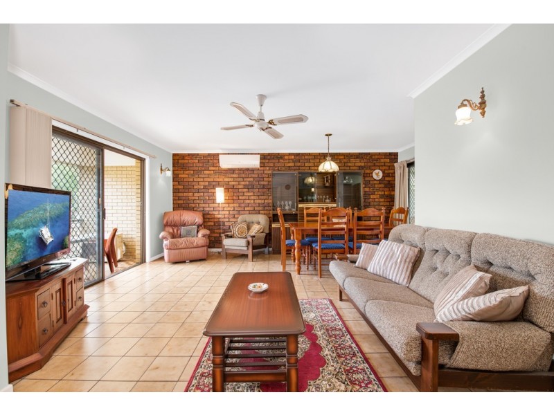 10 Armentieres Street, Kedron QLD 4031