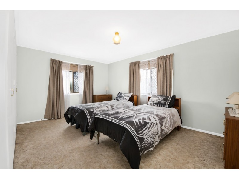 10 Armentieres Street, Kedron QLD 4031