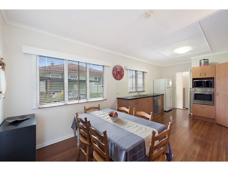 8 Braggan Street, Gailes QLD 4300