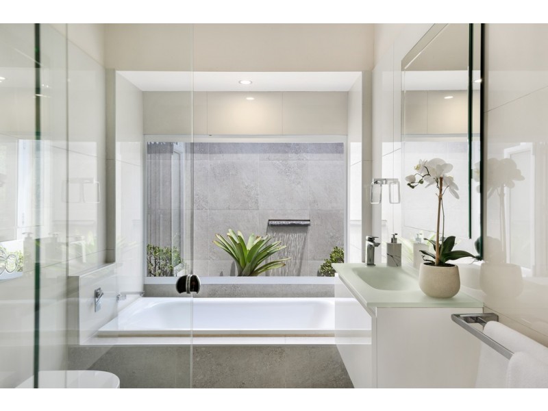 28 Maple Street, Wavell Heights QLD 4012