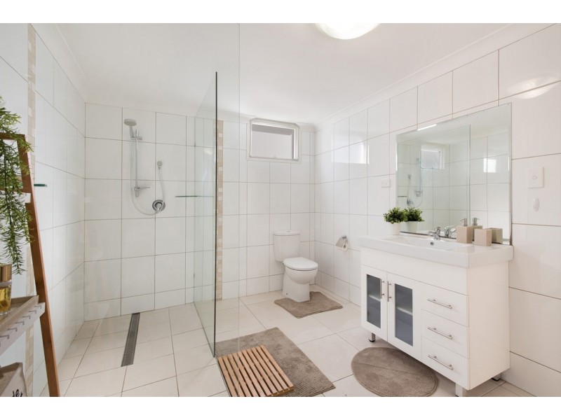 19 Benelong Street, Kedron QLD 4031