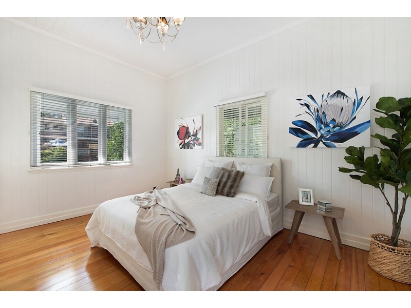 43 Surrey Street, Nundah QLD 4012