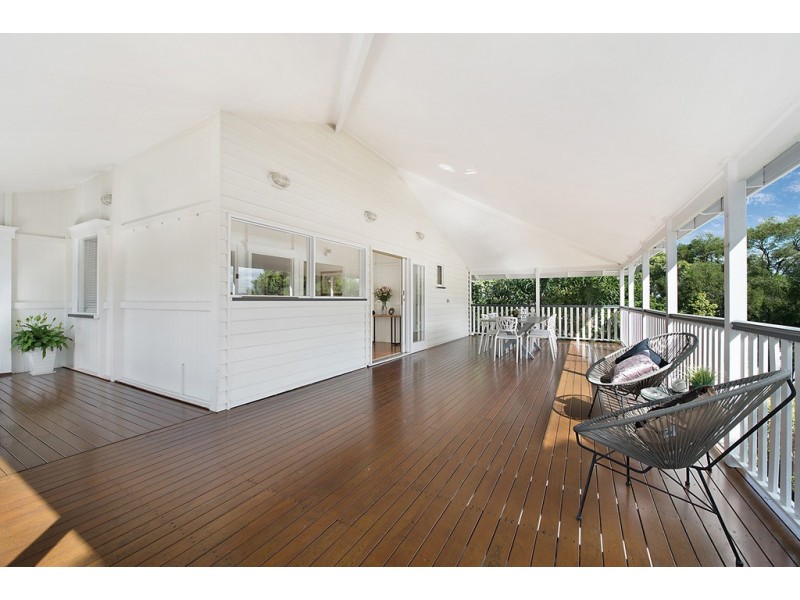 43 Surrey Street, Nundah QLD 4012