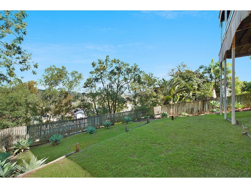 1080 South Pine Road, Everton Hills QLD 4053
