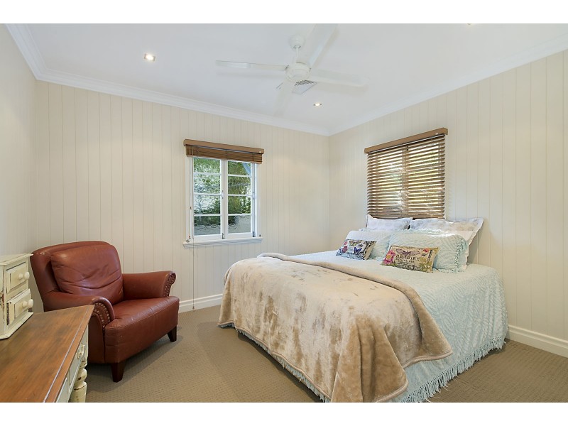 31 Taabinga Street, Wavell Heights QLD 4012