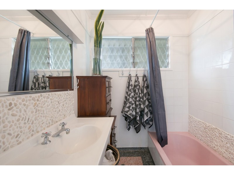 30 Thompson Street, Zillmere QLD 4034