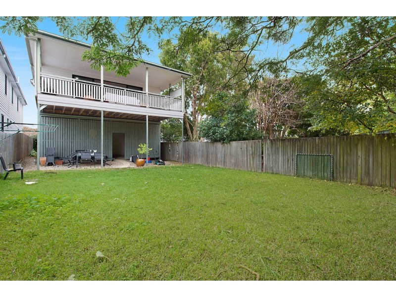 26 Twelfth Avenue, Kedron QLD 4031